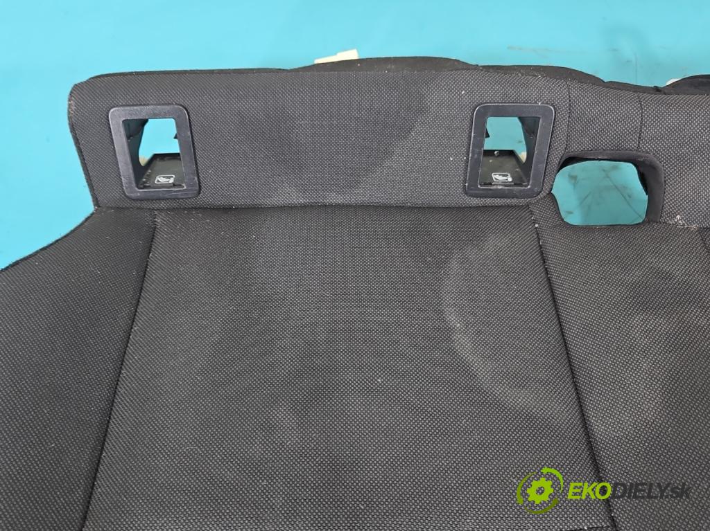 Toyota Corolla E21 2019- 1.6 16V 132  HP manual 97 kW 1598 cm3 4- Pohovka: zadné  (Sedačky, sedadlá)