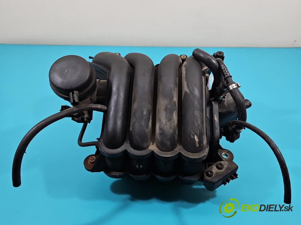 Audi A4 B5 1994-2001 1.6 8V 101 HP manual 74 kW 1595 cm3 5- zvod nasávací 06B133210AD (Sacie potrubia)