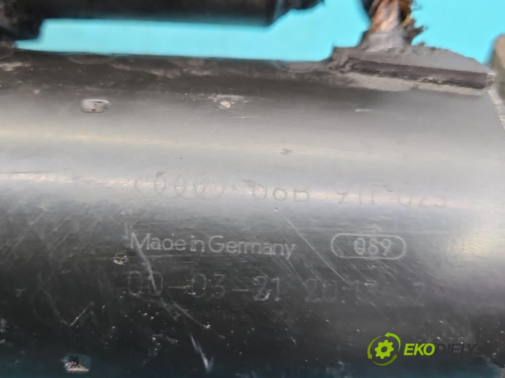 Audi A4 B5 1994-2001 1.6 8V 101 HP manual 74 kW 1595 cm3 5- štartér 06B911023 (Štartéry)