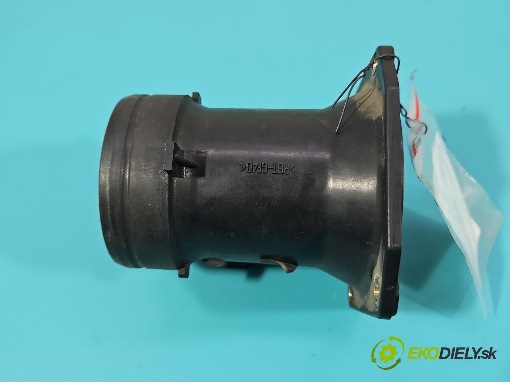 Audi A4 B5 1994-2001 1.6 8V 101 HP manual 74 kW 1595 cm3 5- průtokoměr: 06A906461B (Váhy vzduchu)