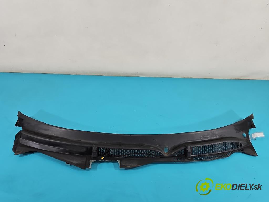 Audi A3 8L 1996-2003 1.6 SR 101 HP manual 74 kW 1595 cm3 3- torpédo 8L1819415 (Torpéda)