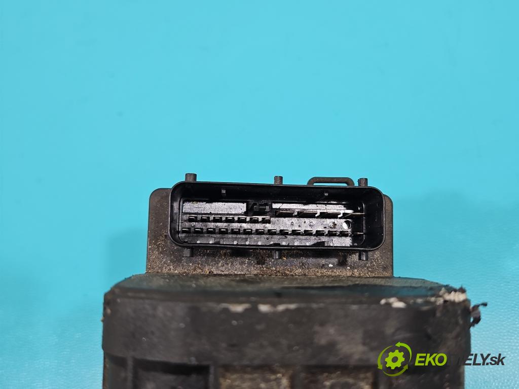 Audi A4 B5 1994-2001 1.6 8V 101 HP manual 74 kW 1595 cm3 5- čerpadlo abs 0265216562 (Pumpy ABS)