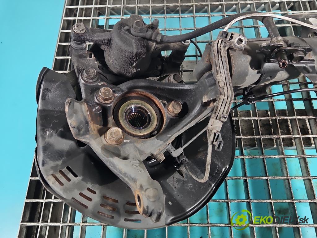 Toyota Corolla E21 2019- 1.6 16V 132 HP manual 97 kW 1598 cm3 4- náboj pravé (Náboje)