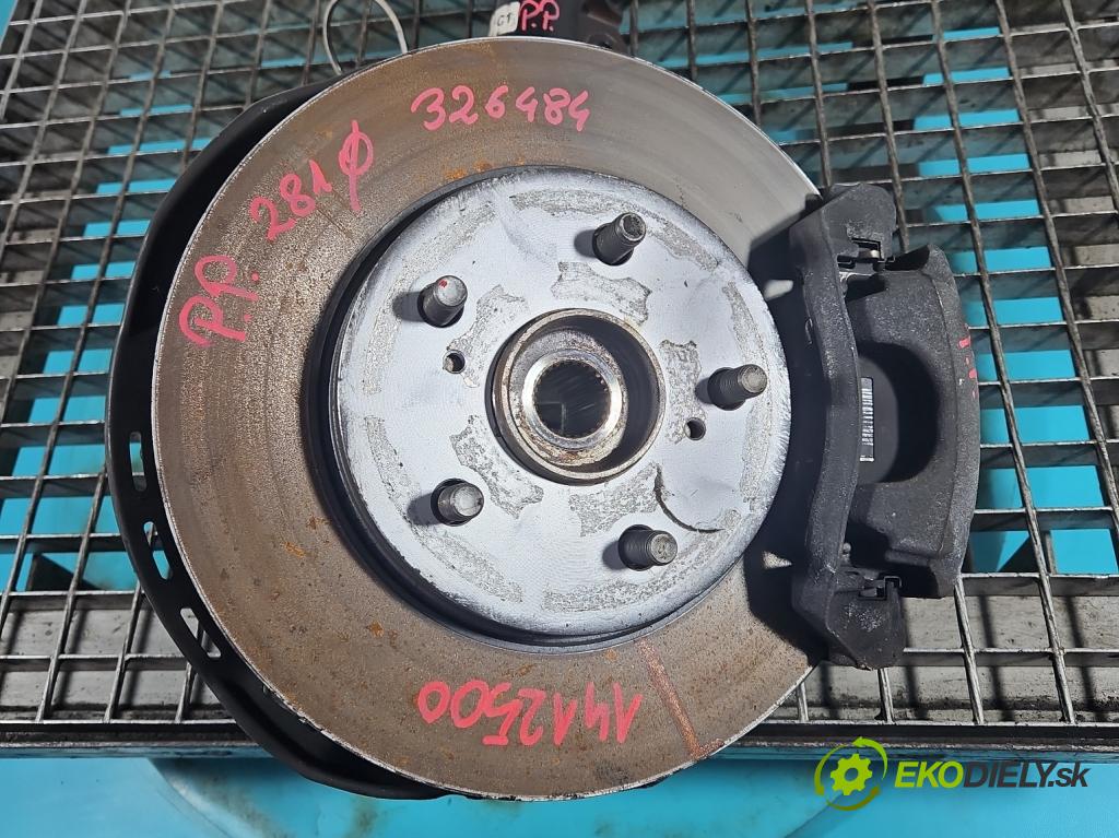 Toyota Corolla E21 2019- 1.6 16V 132  HP manual 97 kW 1598 cm3 4- náboj pravé  (Náboje)