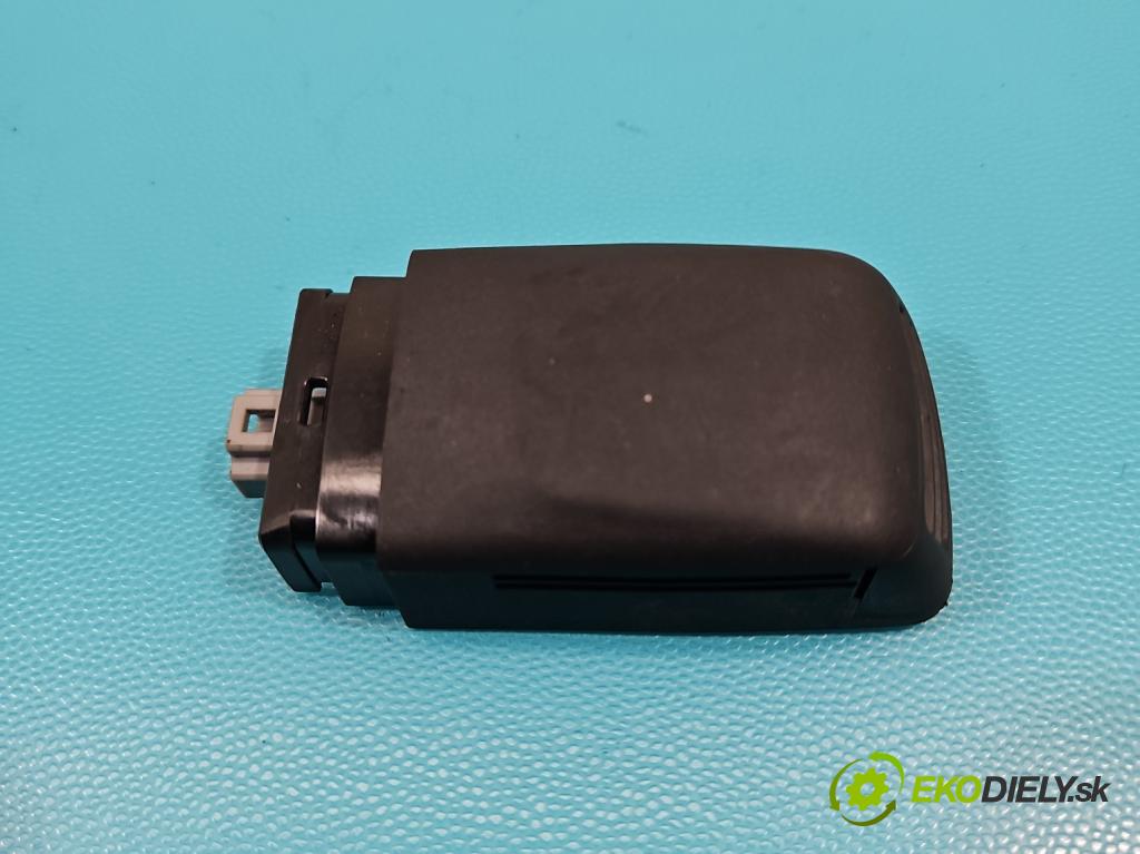 Toyota Corolla E21 2019- 1.6 16V 132  HP manual 97 kW 1598 cm3 4- snímač déšť: 89941-30040 (Snímače dažďa)