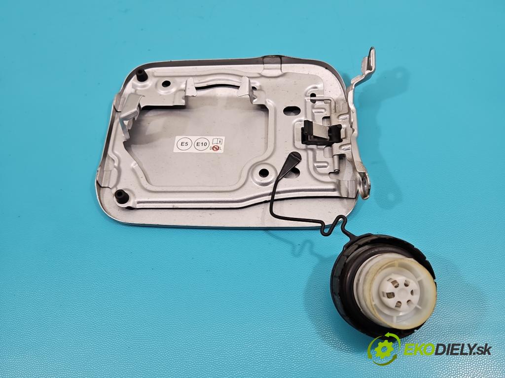 Toyota Corolla E21 2019- 1.6 16V 132  HP manual 97 kW 1598 cm3 4- Klapka nádrže palivo  (Kľučka dverí ostatné)