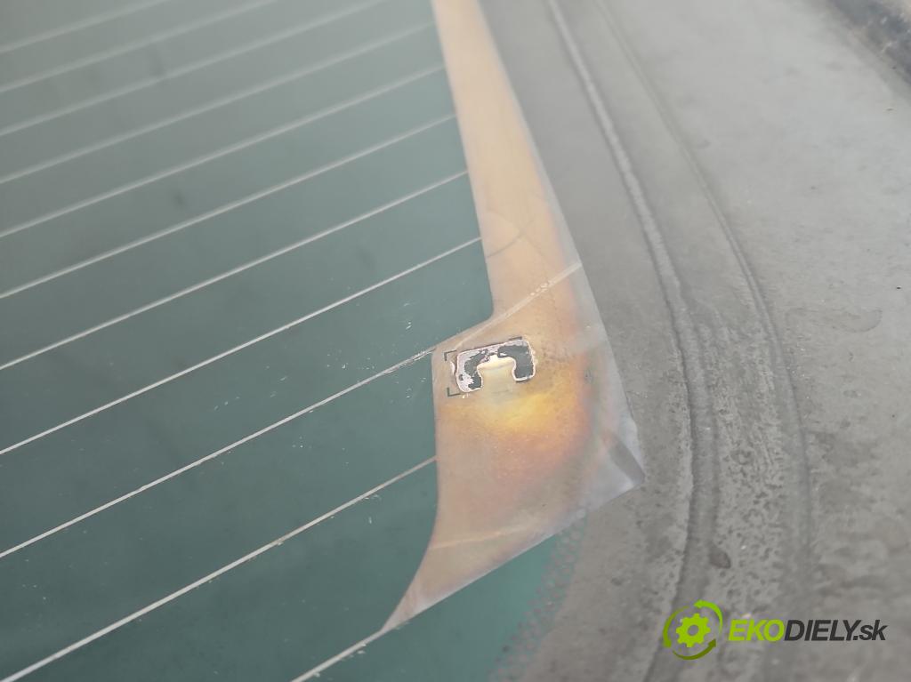 Jeep Cherokee KJ 2001-2008 3.7 V6 204 hp automatic 150 kW 3700 cm3 5- sklo zadní  (Okna zadní)