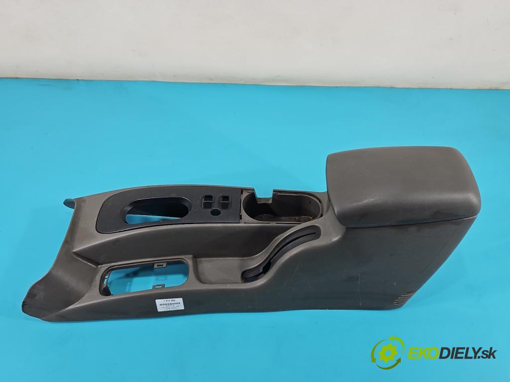 Jeep Cherokee KJ 2001-2008 3.7 V6 204 HP automatic 150 kW 3700 cm3 5- operadlo 5KC131J8AC (Lakťové opierky)