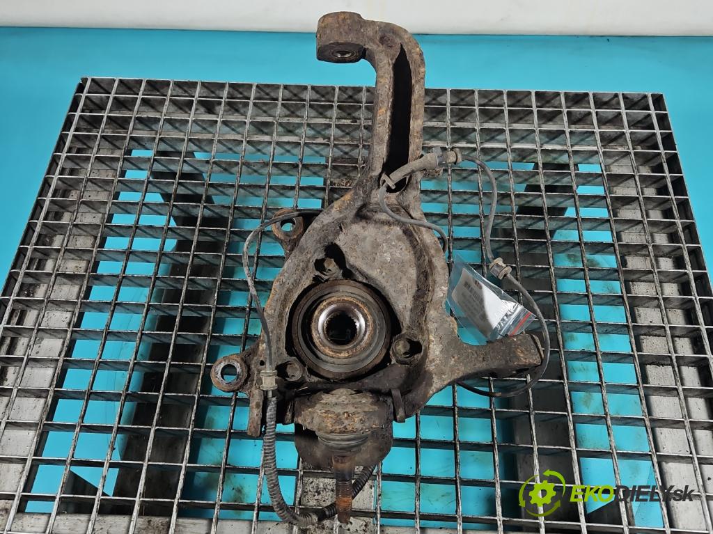 Jeep Cherokee KJ 2001-2008 3.7 V6 204 HP automatic 150 kW 3700 cm3 5- náboj ľavé  (Náboje)