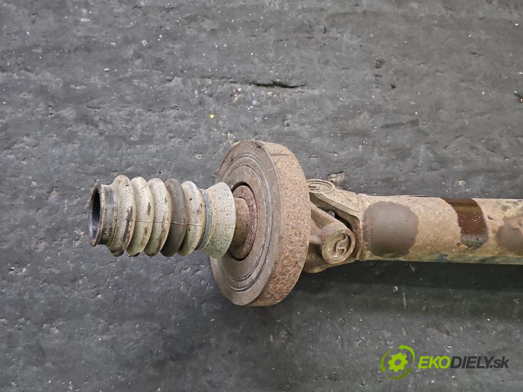 Jeep Cherokee KJ 2001-2008 3.7 V6 204 HP automatic 150 kW 3700 cm3 5- Hřídel: zadné  (Kardaňový hriadeľ)