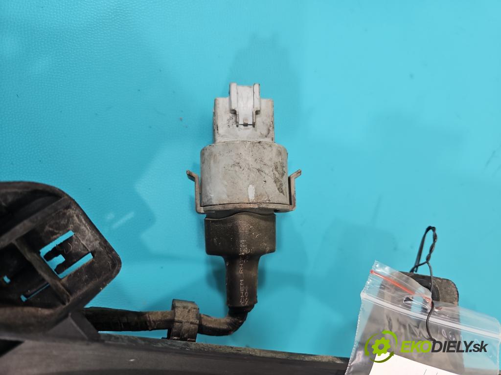 Citroen C2 1.4 HDI 68 HP manual 50 kW 1398 cm3 3- Ventilátor chladiča