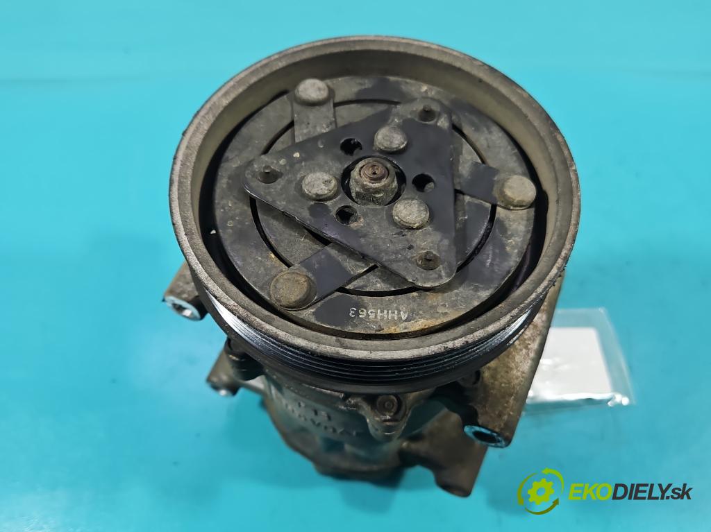 Renault Twingo II 2007-2014 1.5 dci 86 HP manual 63 kW 1461 cm3 3- Kompresor: klimatizácie 8200953359-A (Kompresory klimatizácie)