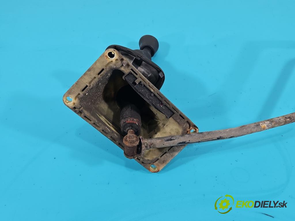 Renault Kangoo I 1998-2008 1,2.0 MNOHO: 58 HP manual 43 kW 1149 cm3 5- Páka: Změny: stupeň,rýchlosť 8200154006 (Rýchlostná páka (kulisa))