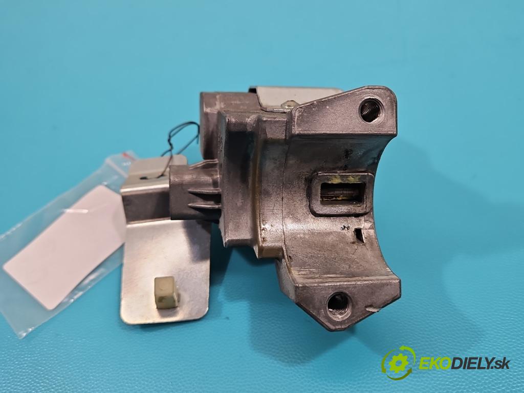 Hyundai Ix35 2.0 16V 163 HP manual 120 kW 1980 cm3 5- Blokáda: řízení: 81900-2P710 (Ostatné)