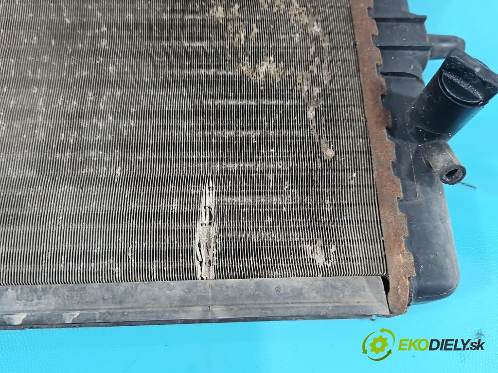 Peugeot 206 1.1b 60 hp manual 44 kW 1124 cm3 5- Chladič vody  (Chladiče vody)