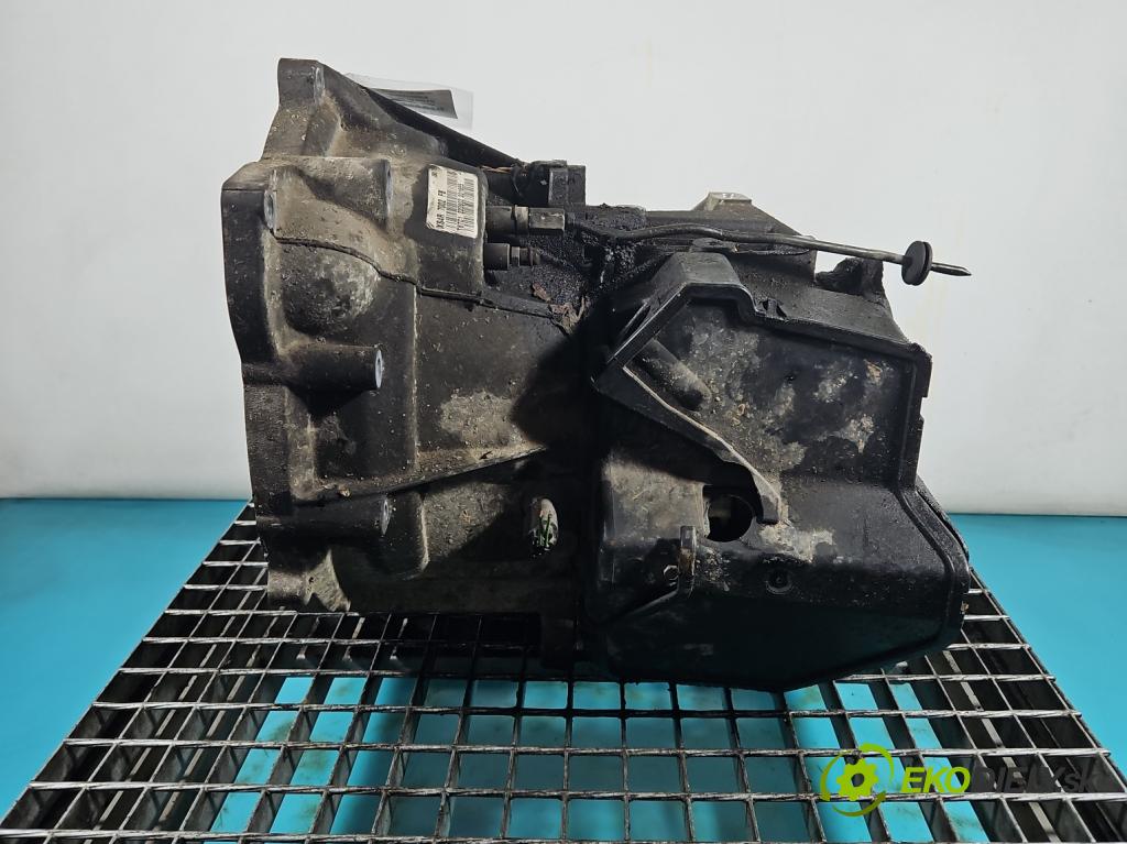 Ford Focus Mk1 1998-2004 1.6 16v 101 HP manual 74 kW 1596 cm3 5- prevodovka stupeň,rýchlosť manual XS4R7002FB