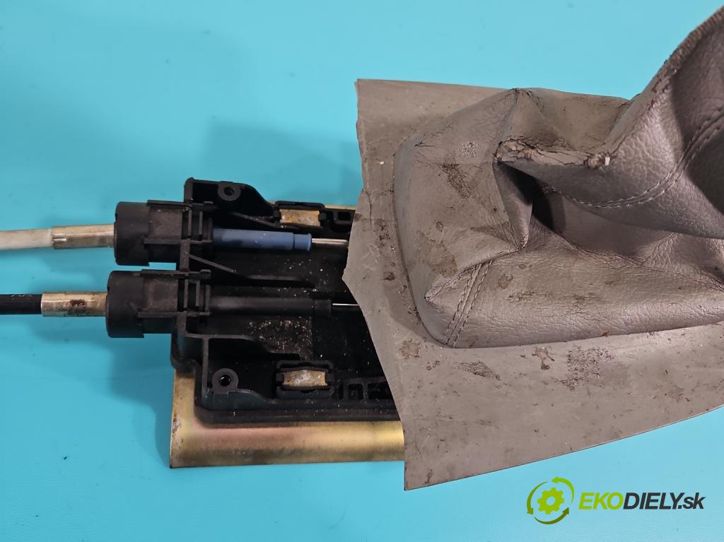 Ford Galaxy Mk1 1995-2006 2.3 16v 145 HP manual 107 kW 2295 cm3 5- Páka: Změny: stupeň,rýchlosť  (Rýchlostná páka (kulisa))