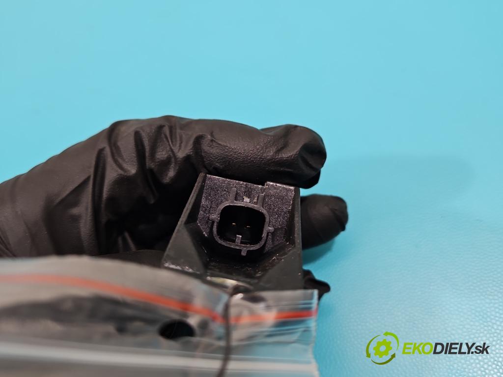 Vw Golf IV 1997-2003 1.9 TDI 131 HP manual 96 kW 1896 cm3 5- snímač šokovat: 6Q0909606 (Snímače nárazu)