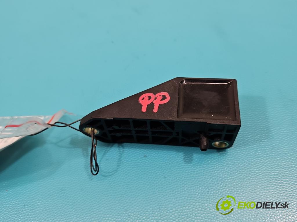 Vw Golf IV 1997-2003 1.9 TDI 131 HP manual 96 kW 1896 cm3 5- snímač šokovat: 6Q0909606 (Snímače nárazu)