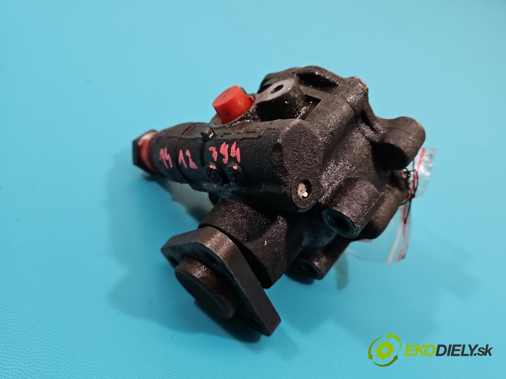 Audi A4 B6 2000-2004 1.9 tdi 131 HP manual 96 kW 1896 cm3 5- čerpadlo posilovač 8D0145177Q (Servočerpadlá, pumpy riadenia)