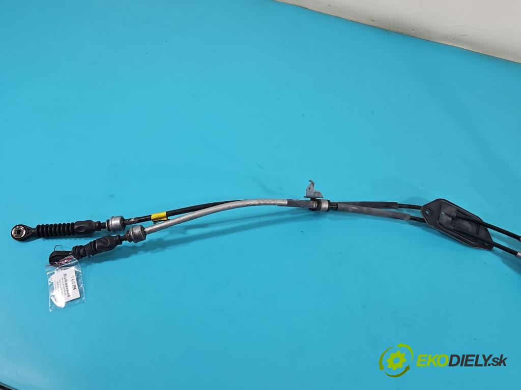 Toyota Corolla E21 2019- 1.6 16V 132  HP manual 97 kW 1598 cm3 4- Páka: Změny: stupeň,rýchlosť 33530-02360 (Rýchlostná páka (kulisa))