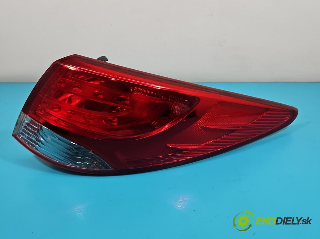 Hyundai Ix35 2.0 16V 163 HP manual 120 kW 1980 cm3 5- svetlo / reflektor zadné pravé 92402-2Y0 (Kľučka dverí ostatné)