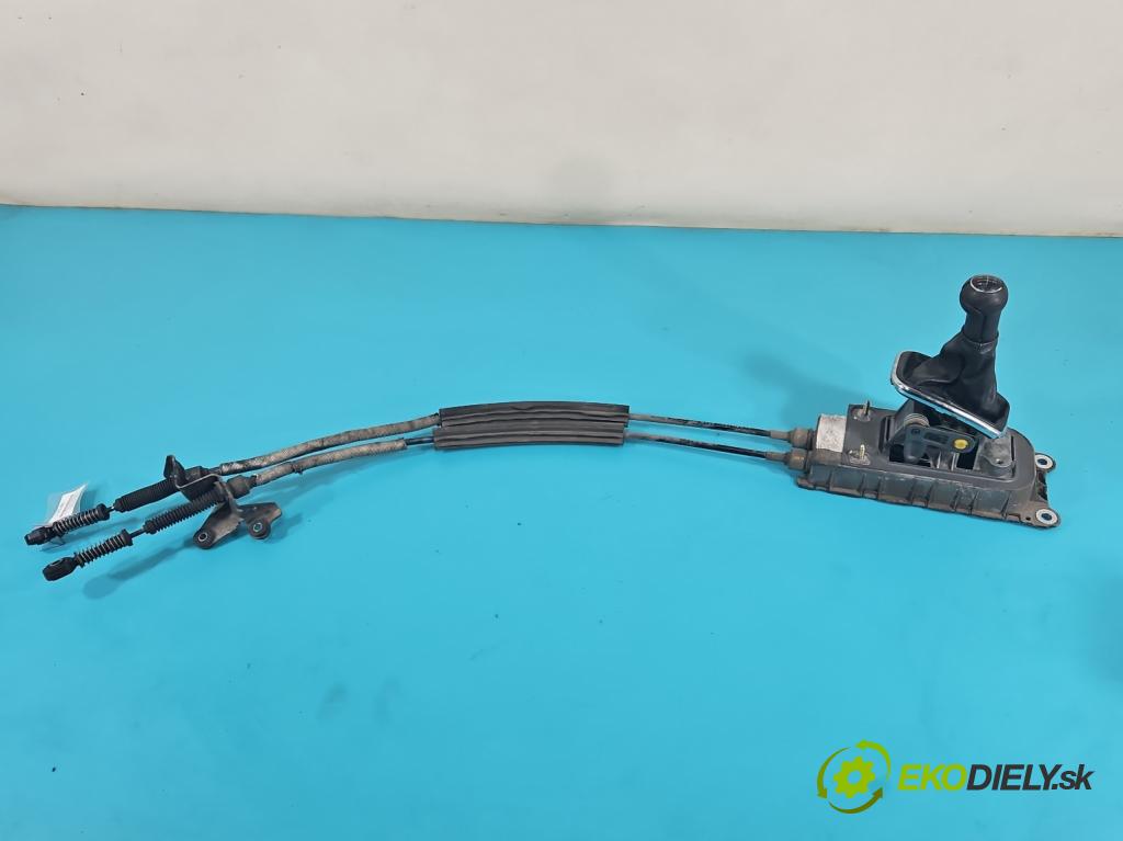 Vw Golf IV 1997-2003 1.9 TDI 131 HP manual 96 kW 1896 cm3 5- Páka: Změny: stupeň,rýchlosť  (Rýchlostné páky / kulisy)