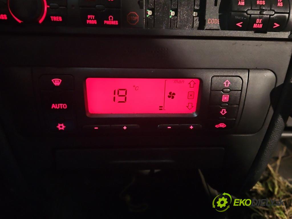 Seat Leon I 1999-2005 1.9 tdi 110 HP manual 81 kW 1896 cm3 5- panel kúrenia 1M0820043D