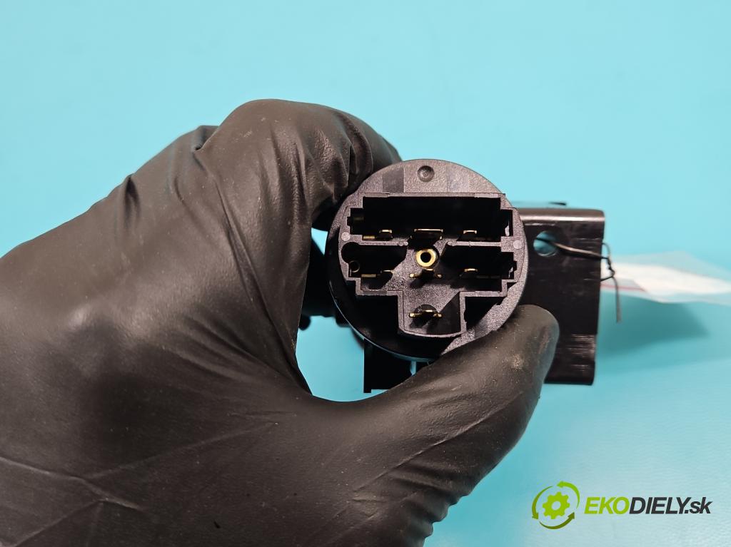 Alfa romeo Gt 1.9 JTD 150 HP manual 110 kW 1910 cm3 3- Spínačka  (Spínacie skrinky a kľúče)