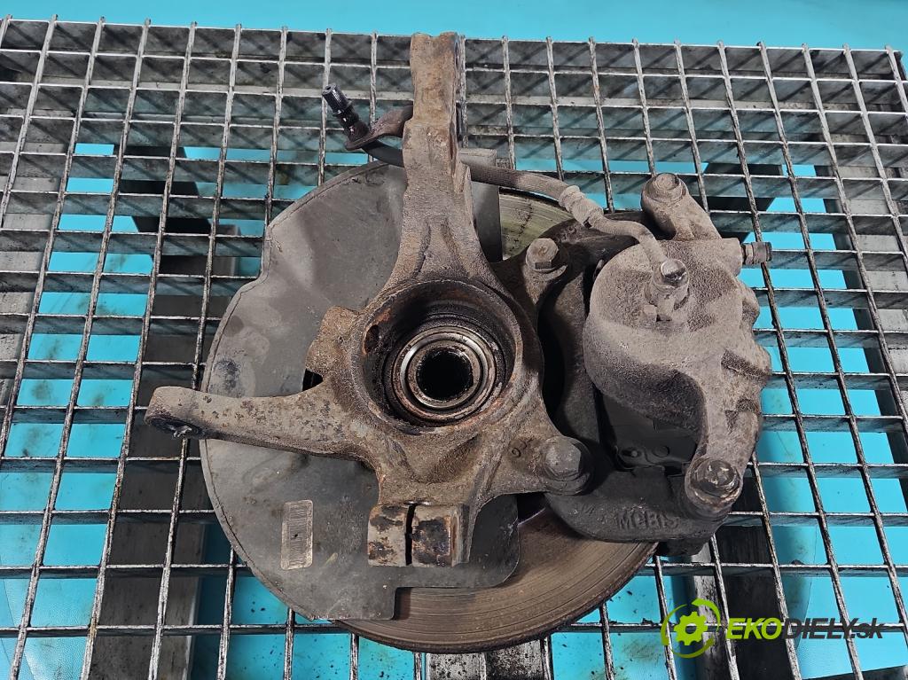 Hyundai Ix35 2.0 16V 163 HP manual 120 kW 1980 cm3 5- náboj ľavé  (Náboje)