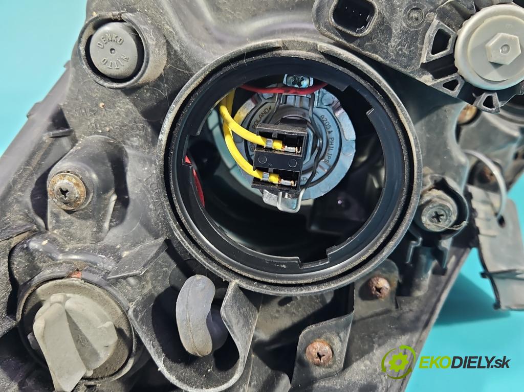 Hyundai Ix35 2.0 16V 163 HP manual 120 kW 1980 cm3 5- Reflektor: pravý  (Pravé)