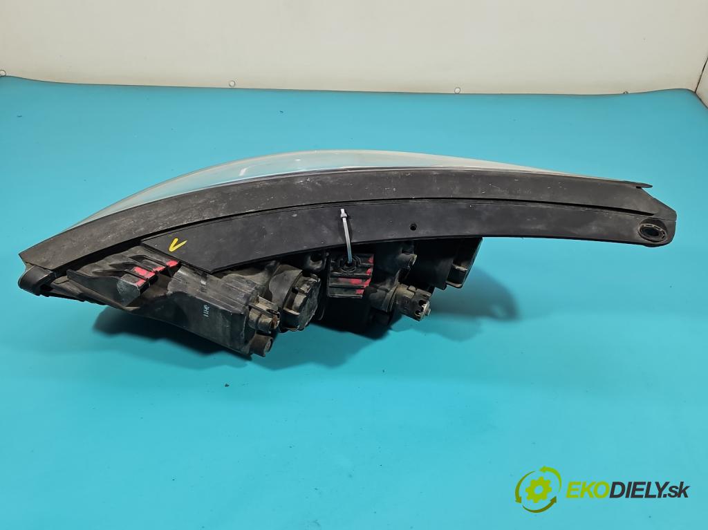 Hyundai Ix35 2.0 16V 163 HP manual 120 kW 1980 cm3 5- Reflektor: pravý  (Pravé)