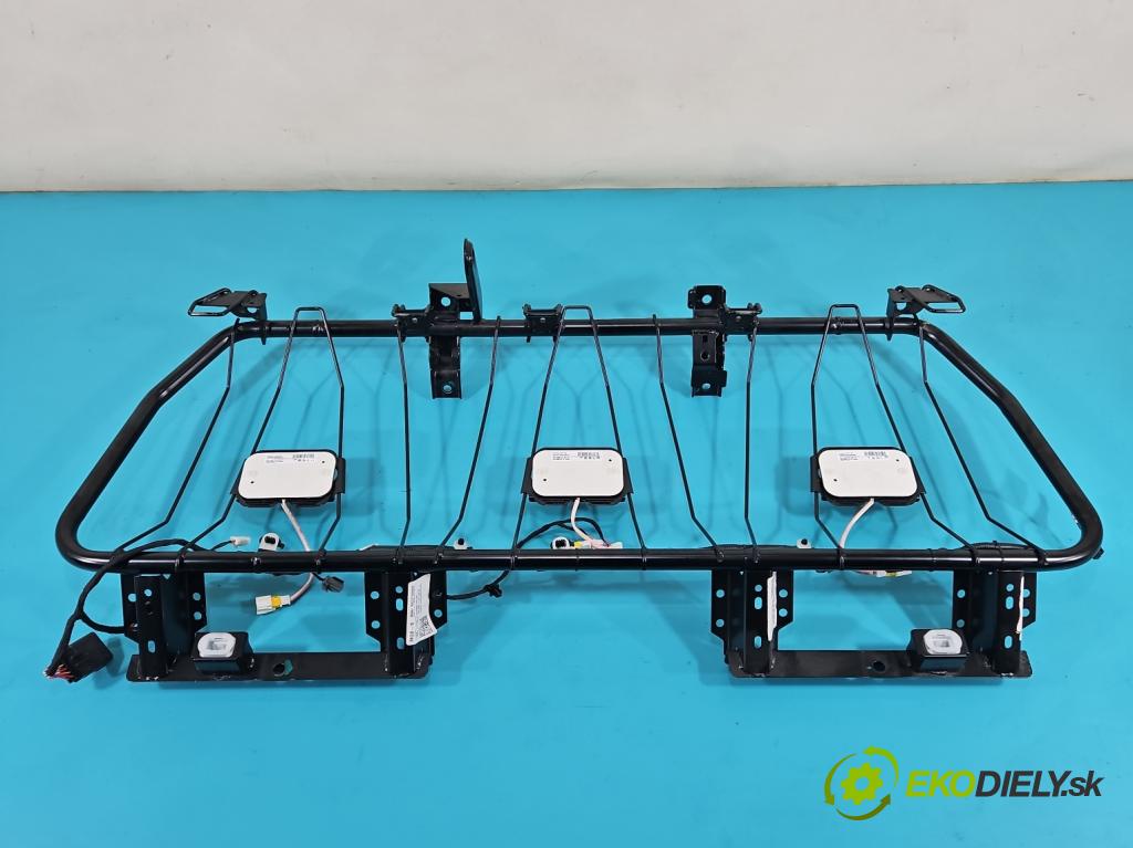 Tesla Model S 0.0b: 367hp automatic 270 kW  5- Pohovka: zadné  (Sedačky, sedadlá)