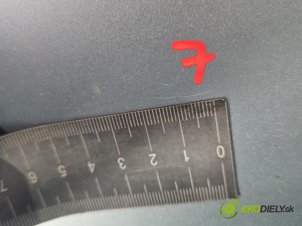 Vw Bora 1.9 TDI 101 HP manual 74 kW 1896 cm3 5- kapota predná