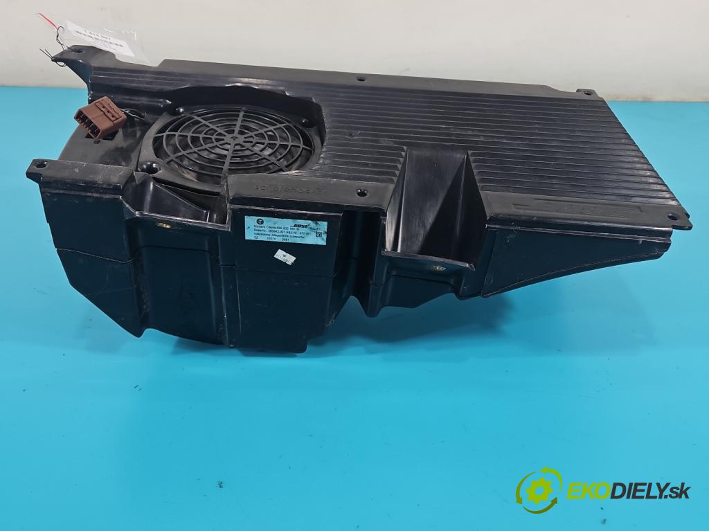 Alfa romeo Gt 1.9 JTD 150 HP manual 110 kW 1910 cm3 3- Subwoofer: 606833180 (Audio zariadenie)