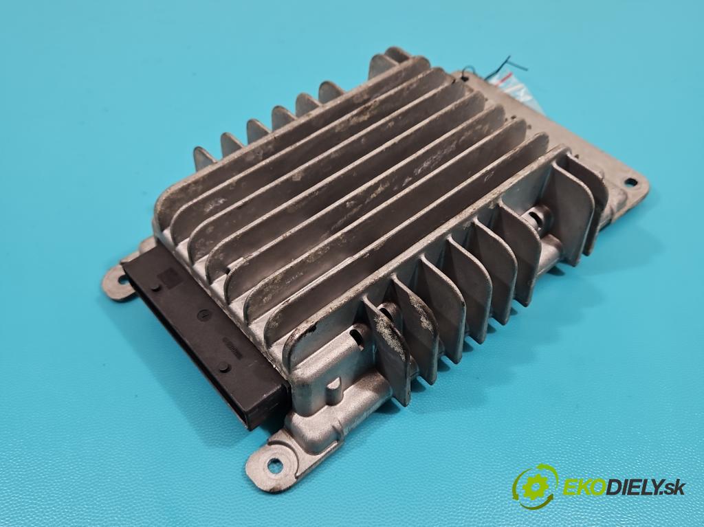 Alfa romeo Gt 1.9 JTD 150 HP manual 110 kW 1910 cm3 3- Zesilovač: 00606833250 (Zosilňovače)