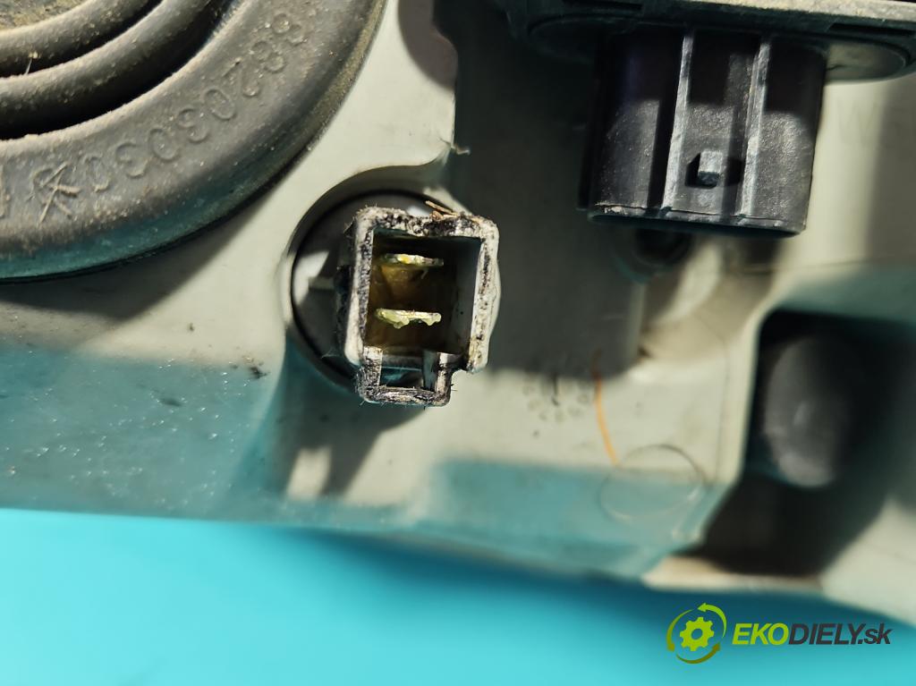 Honda Civic VI 1995-2001 1.4 16v 75 HP manual 55 kW 1396 cm3 3- Reflektor: pravý  (Pravé)