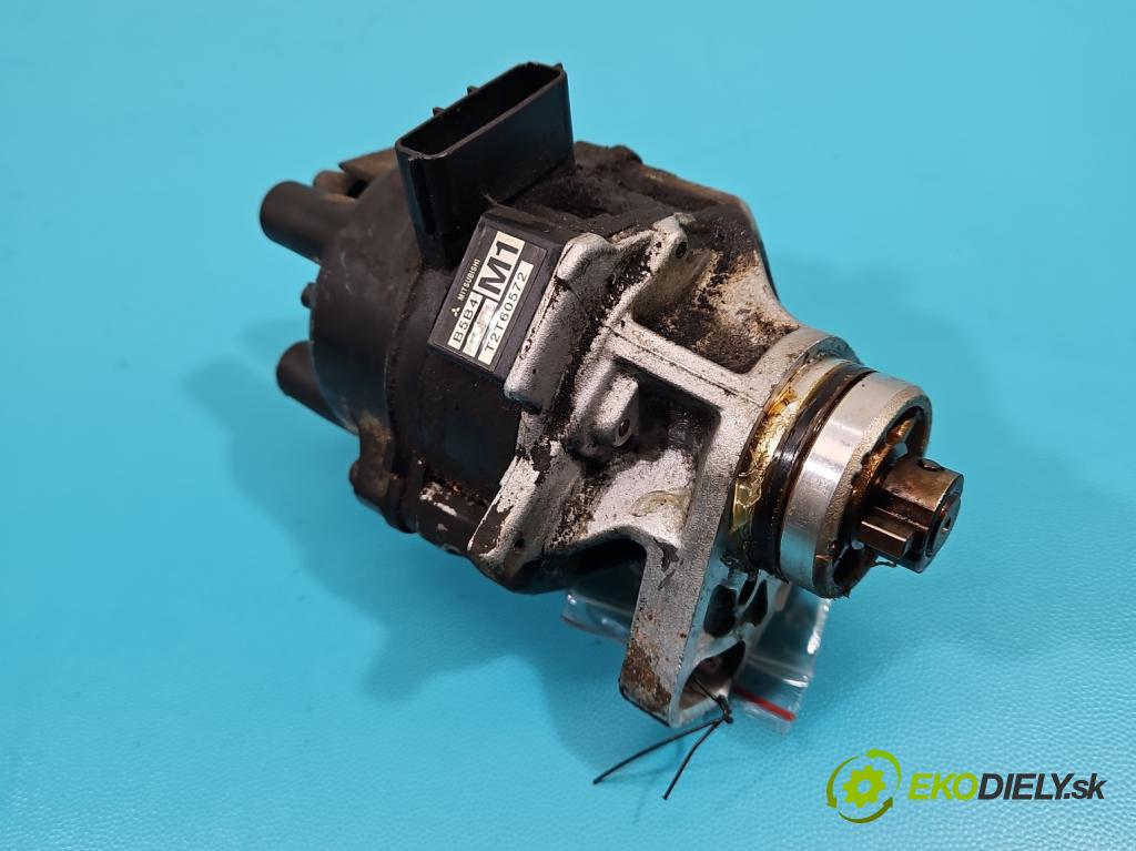 Mazda Demio 1.3 16v 63 HP manual 46 kW 1324 cm3 5- rozdeľovač T2T60572 (Rozdeľovače)