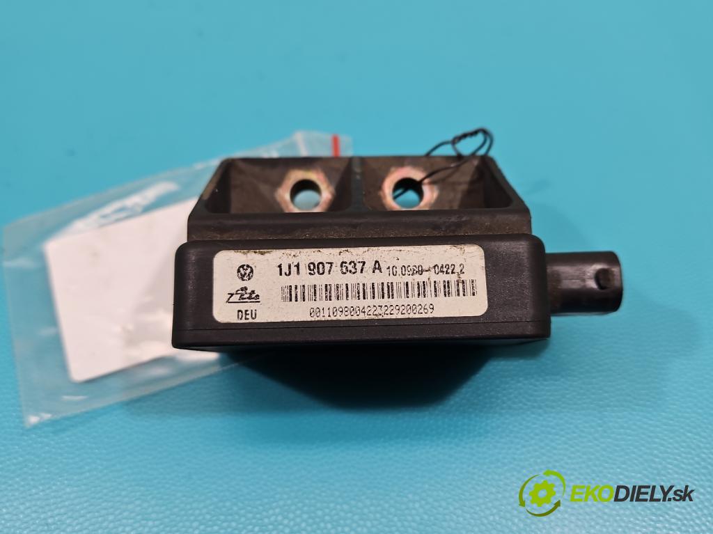 Vw Golf IV 1997-2003 1.9 tdi 116 hp manual 85 kW 1896 cm3 5- snímač ESP 1J0907657A