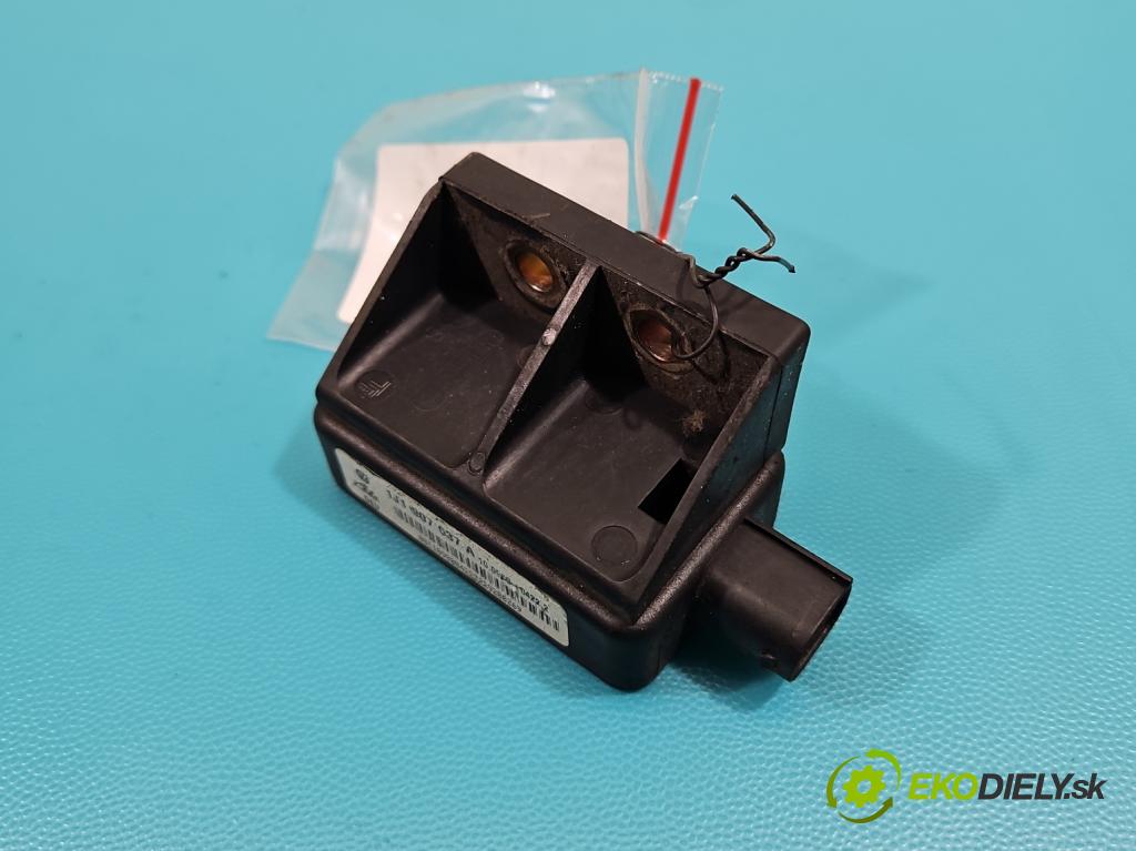 Vw Golf IV 1997-2003 1.9 tdi 116 hp manual 85 kW 1896 cm3 5- snímač ESP 1J0907657A