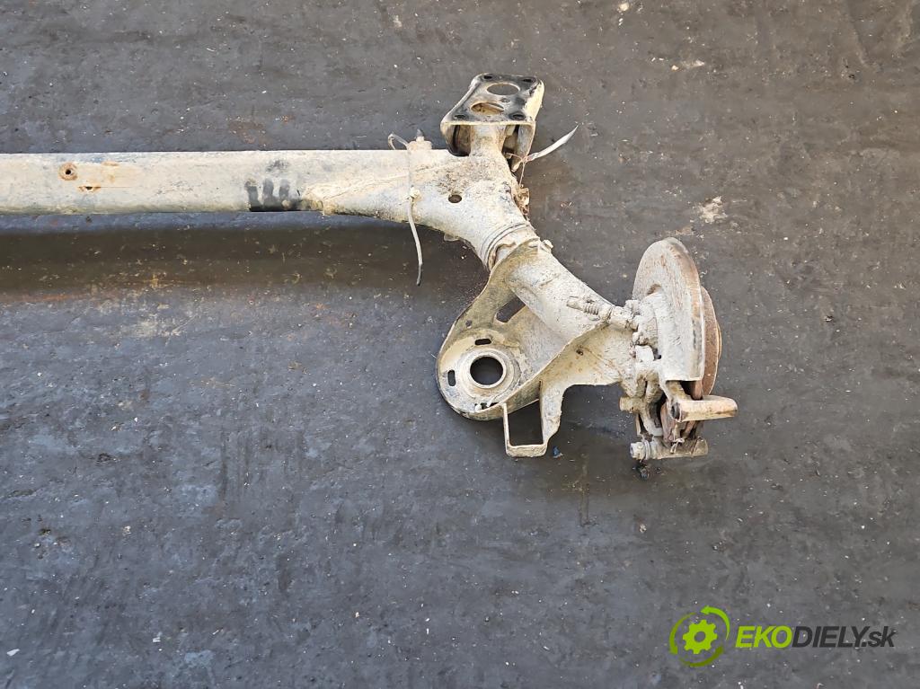 Audi A3 8L 1996-2003 1.6 8v 101 hp manual 74 kW 1595 cm3 3- zadní výztuha  (Výztuhy zadní)