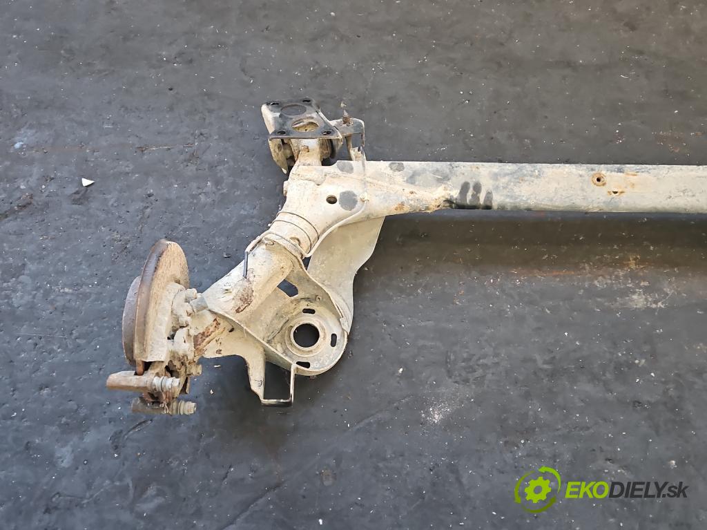 Audi A3 8L 1996-2003 1.6 8v 101 hp manual 74 kW 1595 cm3 3- zadní výztuha  (Výztuhy zadní)