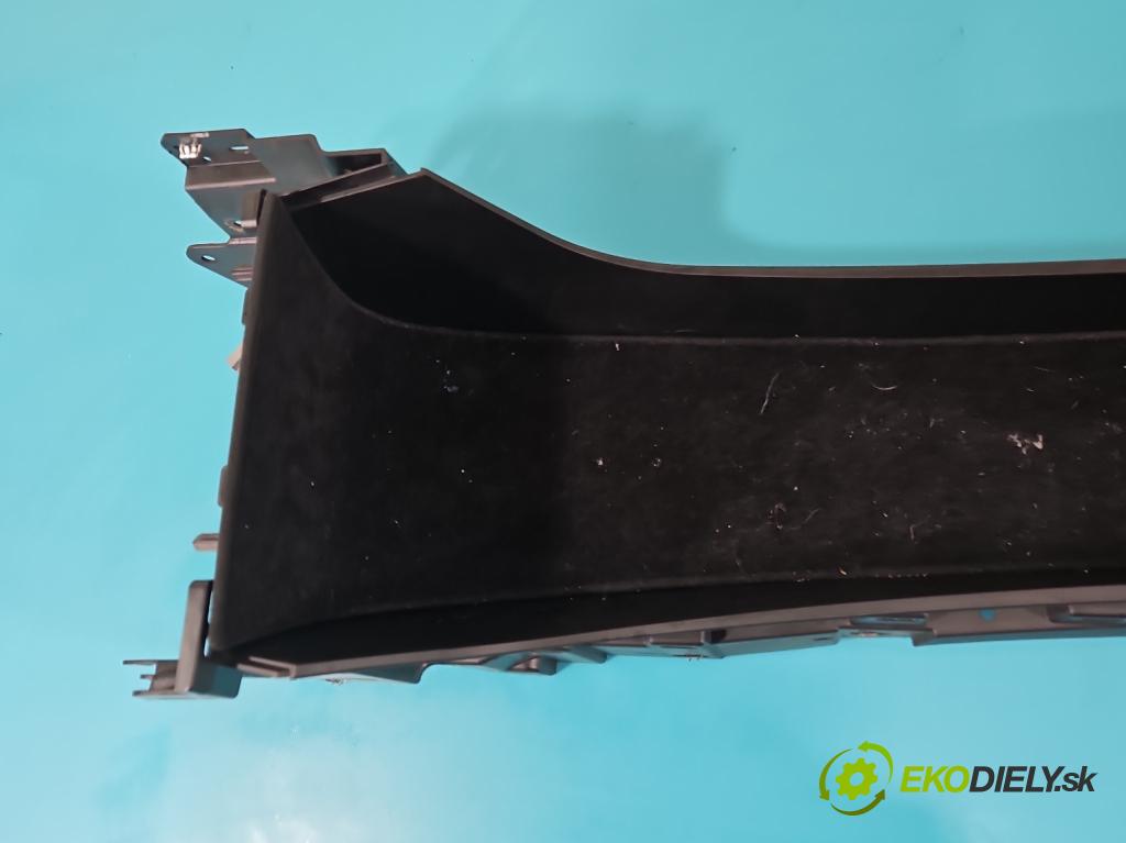 Tesla Model S 0.0b: 367hp automatic 270 kW 5- operadlo 1004815-07-B (Lakťové opierky)