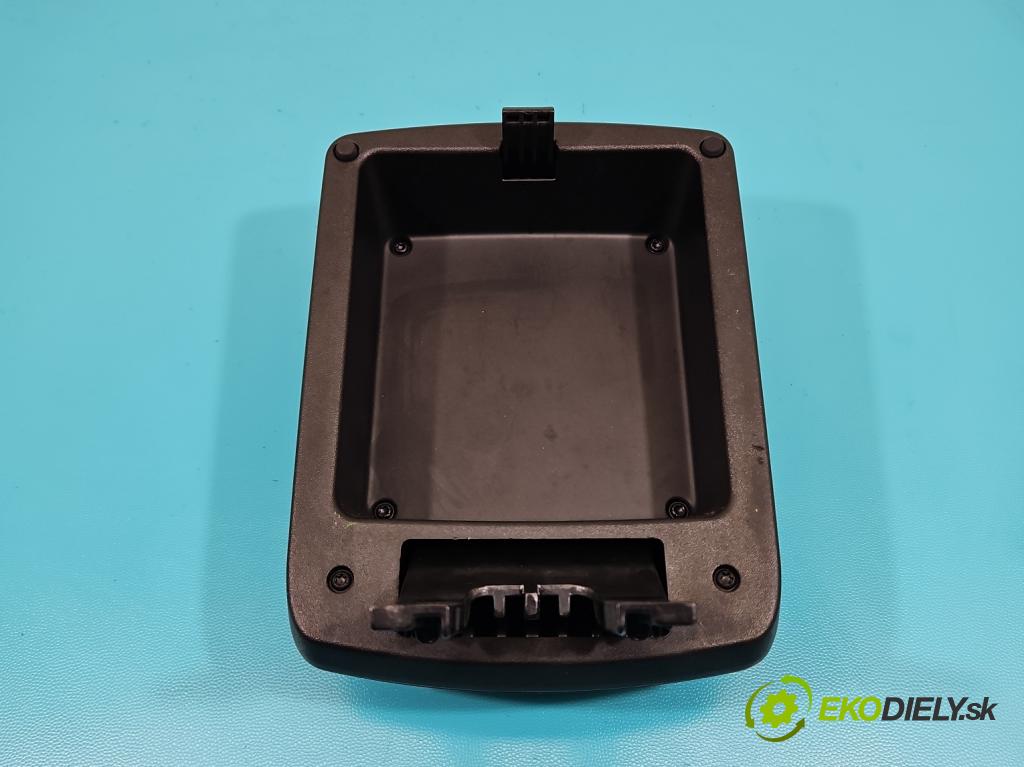 Volvo S40 II 2004-2012 2.4b 140 HP manual 103 kW 2435 cm3 4- operadlo  (Lakťové opierky)