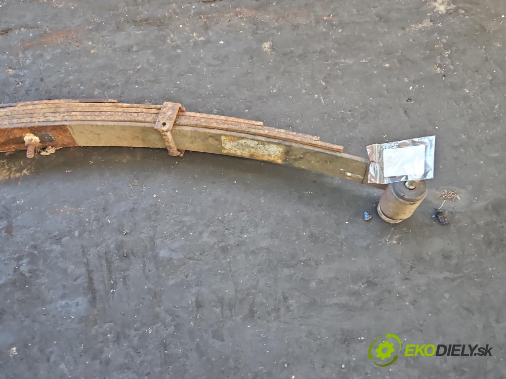 Żuk A 11 b 2.1 karburátor: 0KM manual  2120 cm3 5- listové pero zadné