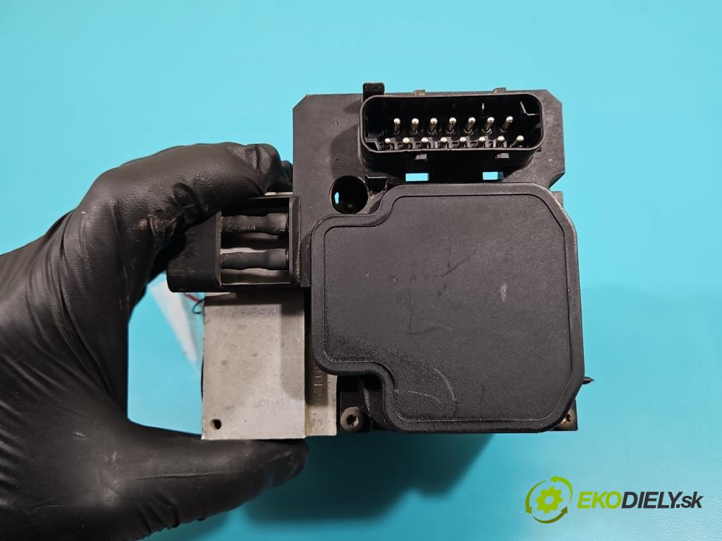 Audi A6 C5 1997-2004 2.8b 193 HP automatic 142 kW 2771 cm3 5- čerpadlo abs 0265202401 (Pumpy ABS)