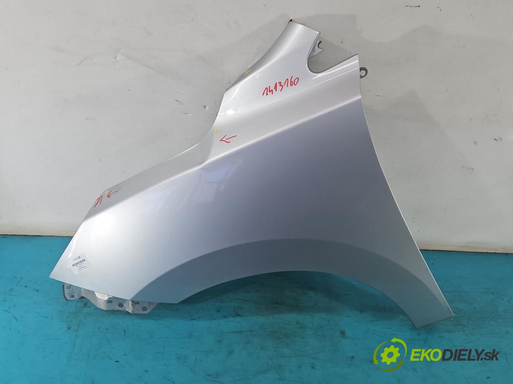 Hyundai Ix35 2.0 16V 163 hp manual 120 kW 1980 cm3 5- blatnik přední levý  (Predné ľavé)