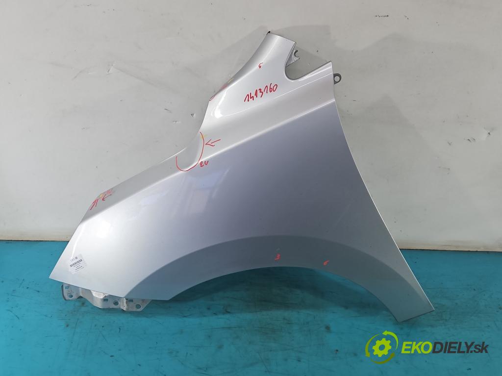 Hyundai Ix35 2.0 16V 163 hp manual 120 kW 1980 cm3 5- blatnik přední levý  (Predné ľavé)