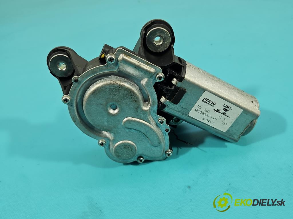 Fiat 500 2007-2020 1.2 8V 69KM manual 51 kW 1242 cm3 3- motor stěrače zadní MS259600