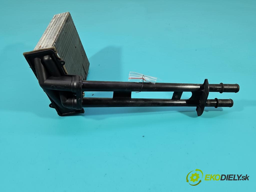 Fiat 500 2007-2020 1.2 8V 69KM manual 51 kW 1242 cm3 3- radiátor (Radiátory topení)